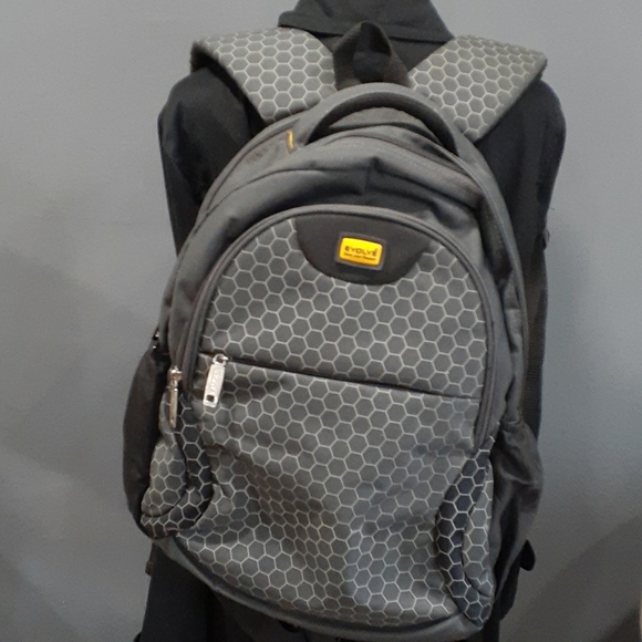 Evolve grey/black large backpack - Picture 8 of 16